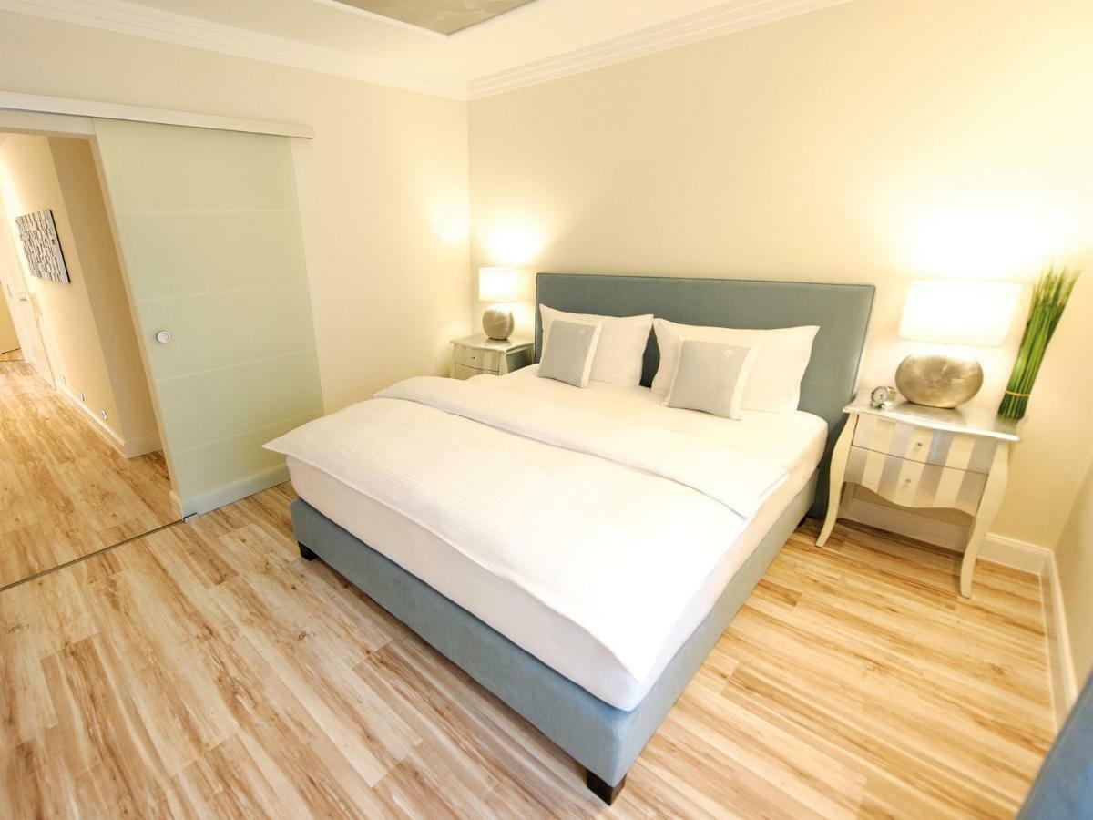 שטראובינג Donau Lodge Boardinghouse מראה חיצוני תמונה